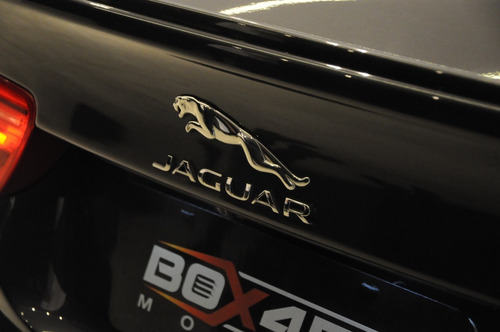 Imagem 11 de 15 de Jaguar Xe - 2.0 16v Si4 Turbo Gasolina R-sport