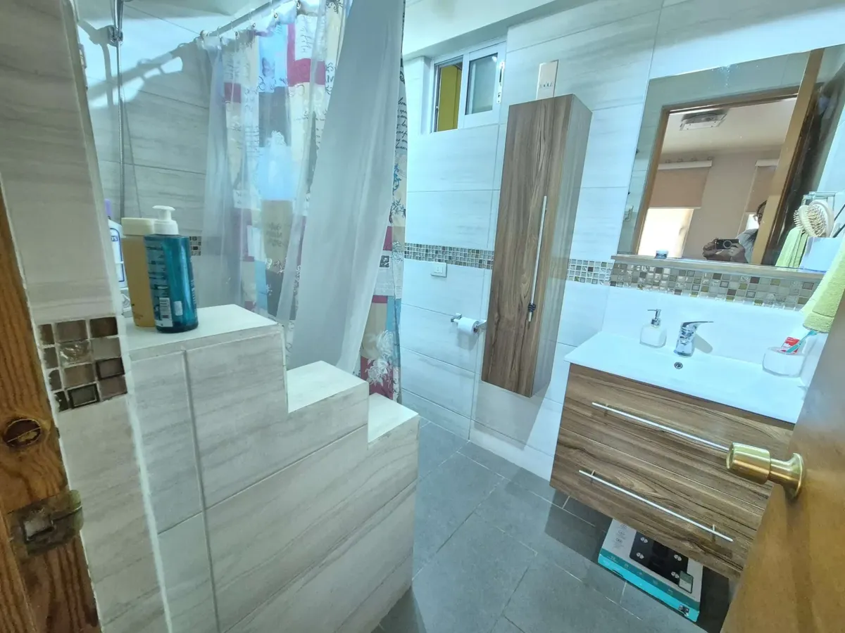 Imagen 5 de 28 de Con Piscina, Quincho Y Jardin, Gran Casa Familiar En Venta