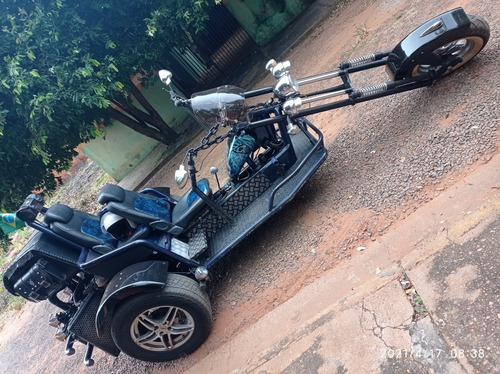 Bueno Triciclo Rc-01 Três Lugares