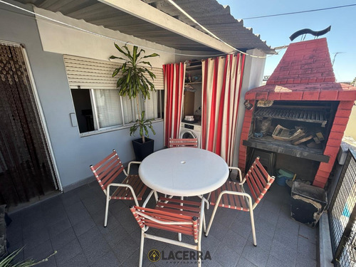 Casa En Ph Multifamiliar 5 Ambientes. Excelente Zona