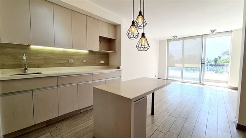 Departamento En Venta De 2 Dorm. En Vitacura
