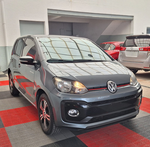 Volkswagen Up! 1.0 Pepper 101cv