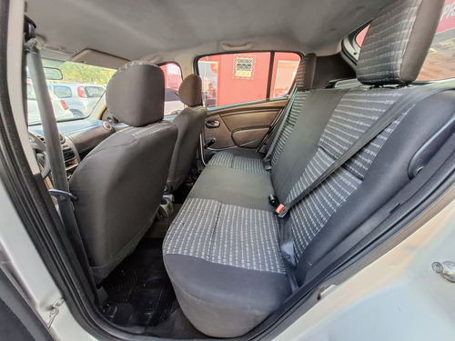 Renault Sandero 1.0 16V