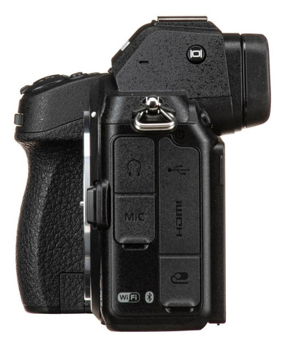 Imagen 4 de 6 de Nikon Z5 sin espejo color negro