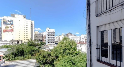Imagen 2 de 9 de Departamento En Venta En Flores