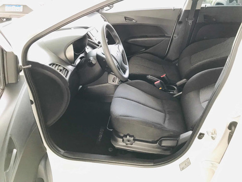 Imagem 10 de 14 de Hyundai Hb20 2019 1.0 Unique Flex 5p
