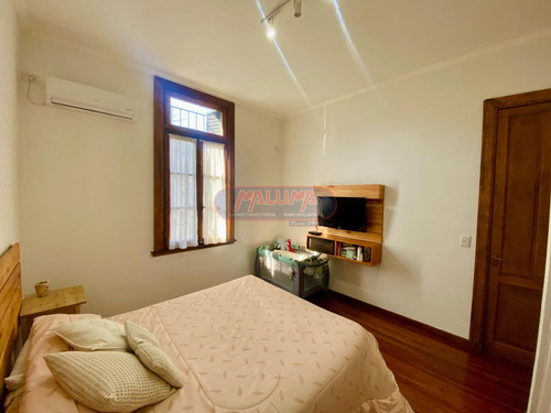 Casa En Venta En Liniers