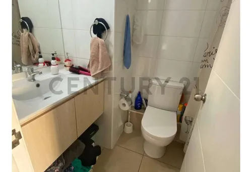Venta 3d-2b, Laguna Centro / 2est. 2bod. / Metro