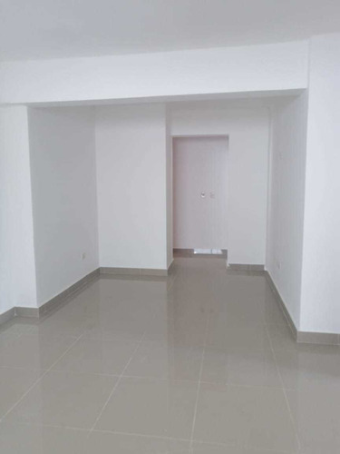 Imagen 2 de 13 de Vendo 1er Piso Nuevo, Amplio, En Vista Hermosa