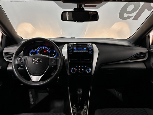 Toyota Yaris 1.3 16V FLEX XL MULTIDRIVE