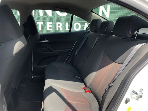 Imagen 12 de 14 de Chevrolet Aveo 2018 1.6 Ls Aa Radio Nuevo At