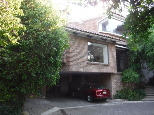Casa Recien Remodelada A Una Cuadra De Monte Libano