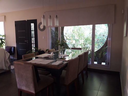 Casa En Venta De 2 Dormitorios Con Pileta En Manzanar Kossman En Cipolletti