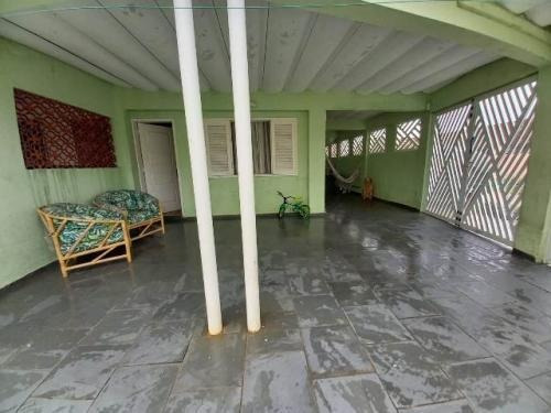 Imagem 7 de 14 de Casa Com 2 Quartos Lado Praia Em Bairro Comercial - Itanhaém