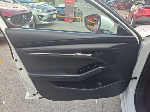 Mazda Mazda 3 2024
