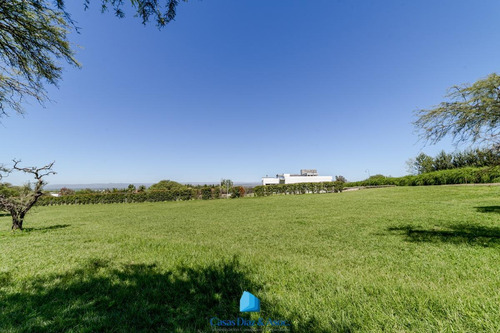 Imagen 13 de 25 de Gran Lote En Venta De 2100 M2 - Country Causana