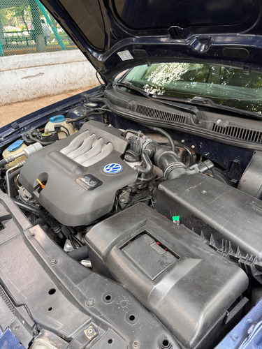 Volkswagen Jetta 2.0 Gls 5vel Aa Ee Mt