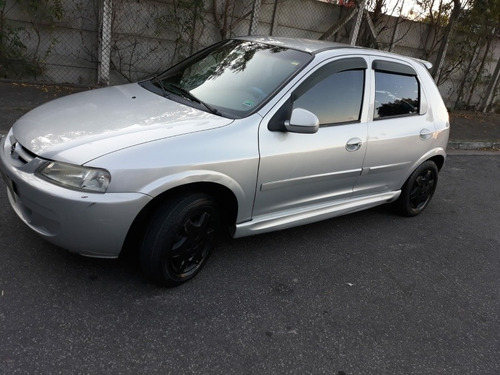 Imagem 1 de 9 de Chevrolet Celta 1.0