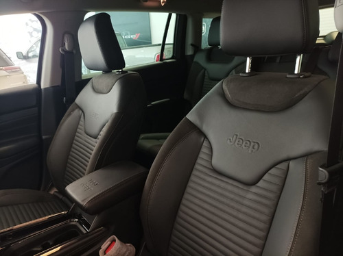 Imagen 8 de 20 de Commander Limited 1.3 Turbo 2023*