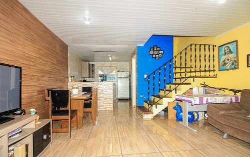 Casa Em Hípica Com 3 Dormitórios - Ot6251