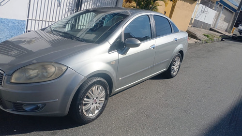 Fiat Linea 1.9 16v Flex 4p