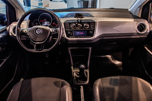 Imagen 2 de 15 de Volkswagen Up! 1.0 High Up! 75cv 5 P
