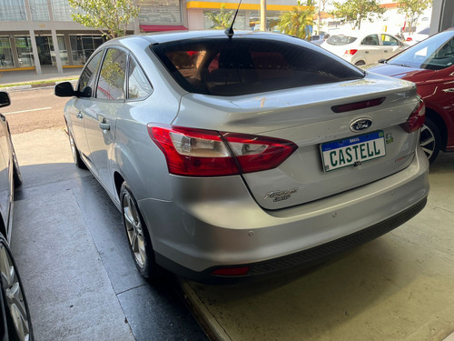 Ford Focus 2.0 S SEDAN 16V FLEX 4P POWERSHIFT