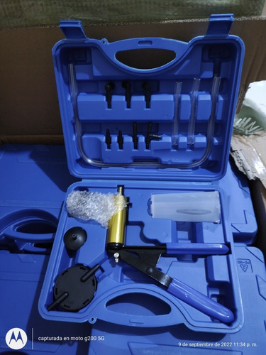 Kit Para Purgar Líquido De Frenos / Pistola De Vacío
