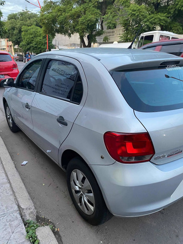 Imagen 7 de 13 de Volkswagen Gol Trend 2014 1.6 Pack I 101cv