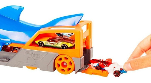 Imagem 3 de 8 de Hot Wheels City Guincho Do Tubarão Com Carrinho Mattel Gvg36