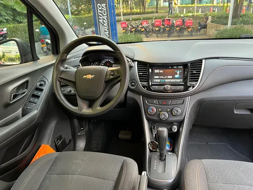 Chevrolet Tracker 1.8 Ls At