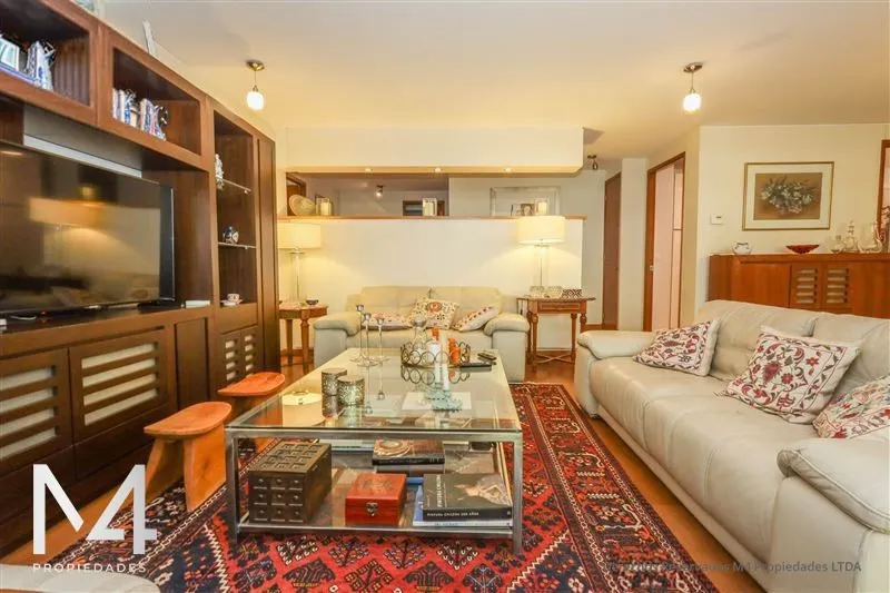 Imagen 2 de 25 de Oportunidad Patio Privado Jardín Del Este Vitacura Con 3estc