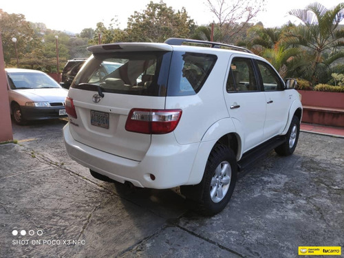 Toyota Fortuner 4x4