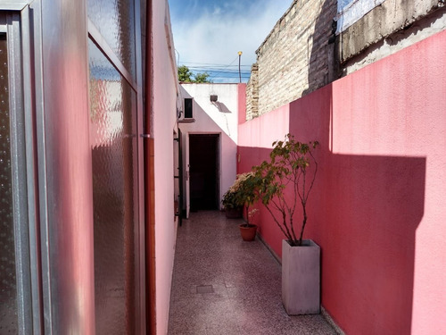 Imagen 19 de 27 de Casa En Venta En Gregorio De Laferrere