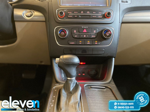 Imagem 10 de 13 de Kia Sorento 3.5 V6 24v 270cv 4x2 Aut. 2014/2015