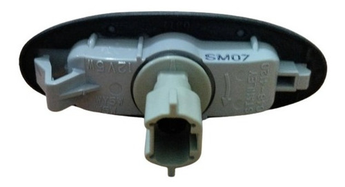 Cocuyo Lateral Para Mazda 323, 626 Dm*8821
