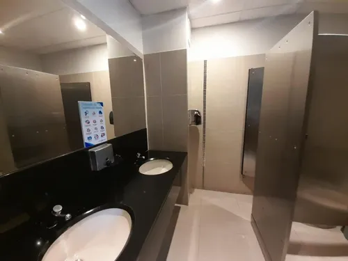Oficina En Arriendo/venta En North Point. Cod A1038793