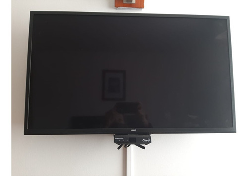 Tv Kalley 32 Pulgadas 81cm Hd Smart Tv + Base Pared