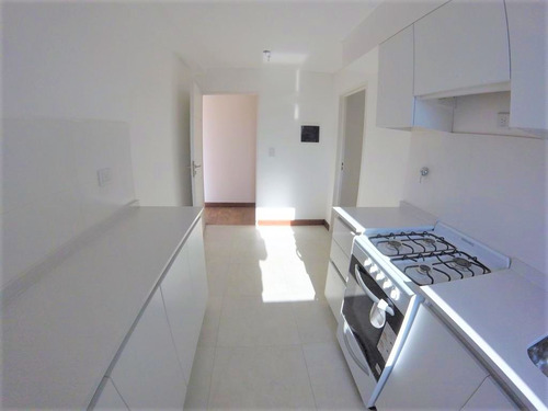 Imagen 8 de 14 de Depto 3/4 Amb - Suite - Balcon - Estrenar // Pueyrredon 371