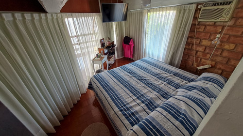 Imagen 12 de 22 de Villa Carlos Paz Casa En Venta Con Lanchera Y Bajada Al Lago