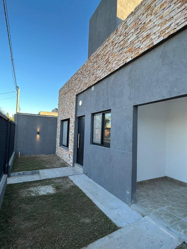 Imagen 2 de 12 de Casa - Santa Fe
