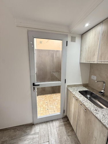 Departamento Dos Ambientes A La Venta En Lujan Centro
