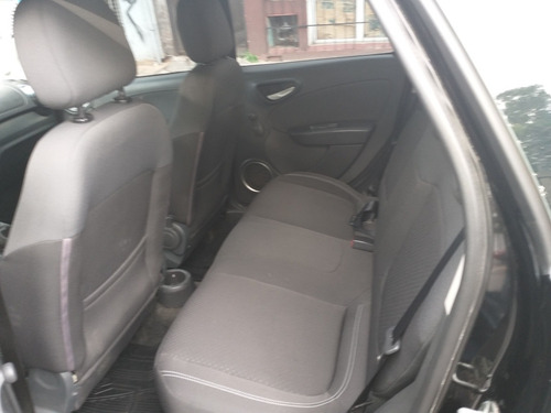 Fiat Grand Siena 1.4 Attractive Gnc Vtv Permuto