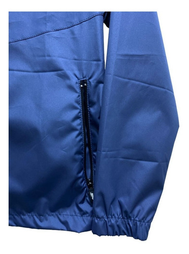 Imagen 6 de 10 de Campera Rompeviento Avia Mujer Ultra Liviana Running Capucha