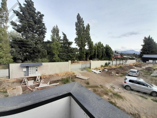 Departamento En Barrio La Aguada, Bariloche. Zona Este ( Planta Alta ) 28