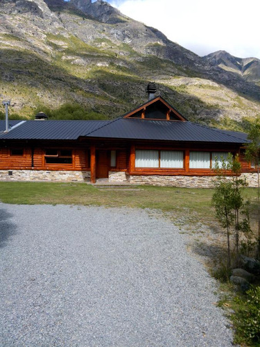 Casa - El Hoyo
