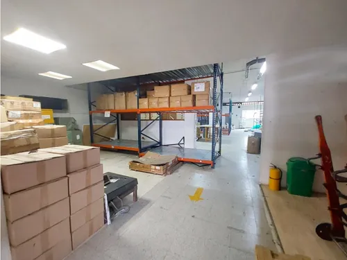 Arriendo Bodega Independiente Cerca A La C Mayorista En Itagui