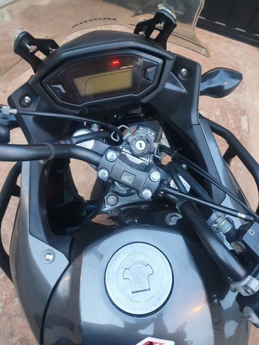 Imagem 4 de 11 de Honda Cb