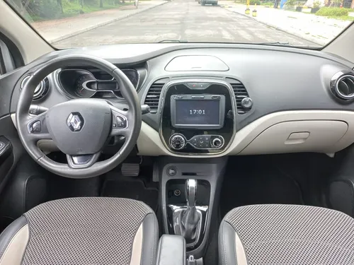 Renault Captur 2.0 Intens Automática