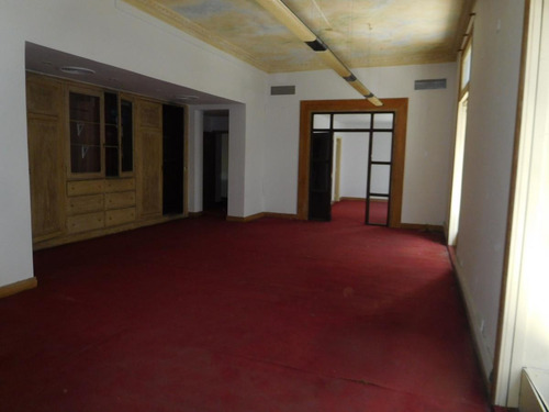 Imagen 2 de 30 de Centro Apto Para Oficina O Vivienda, Son 161 M2, (a Menos De U$s 740 X M2) A Reciclar